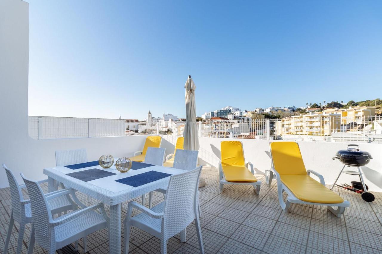 Top Renoviertes Apartment Mit Grosser Terrasse Αλμπουφέιρα Εξωτερικό φωτογραφία