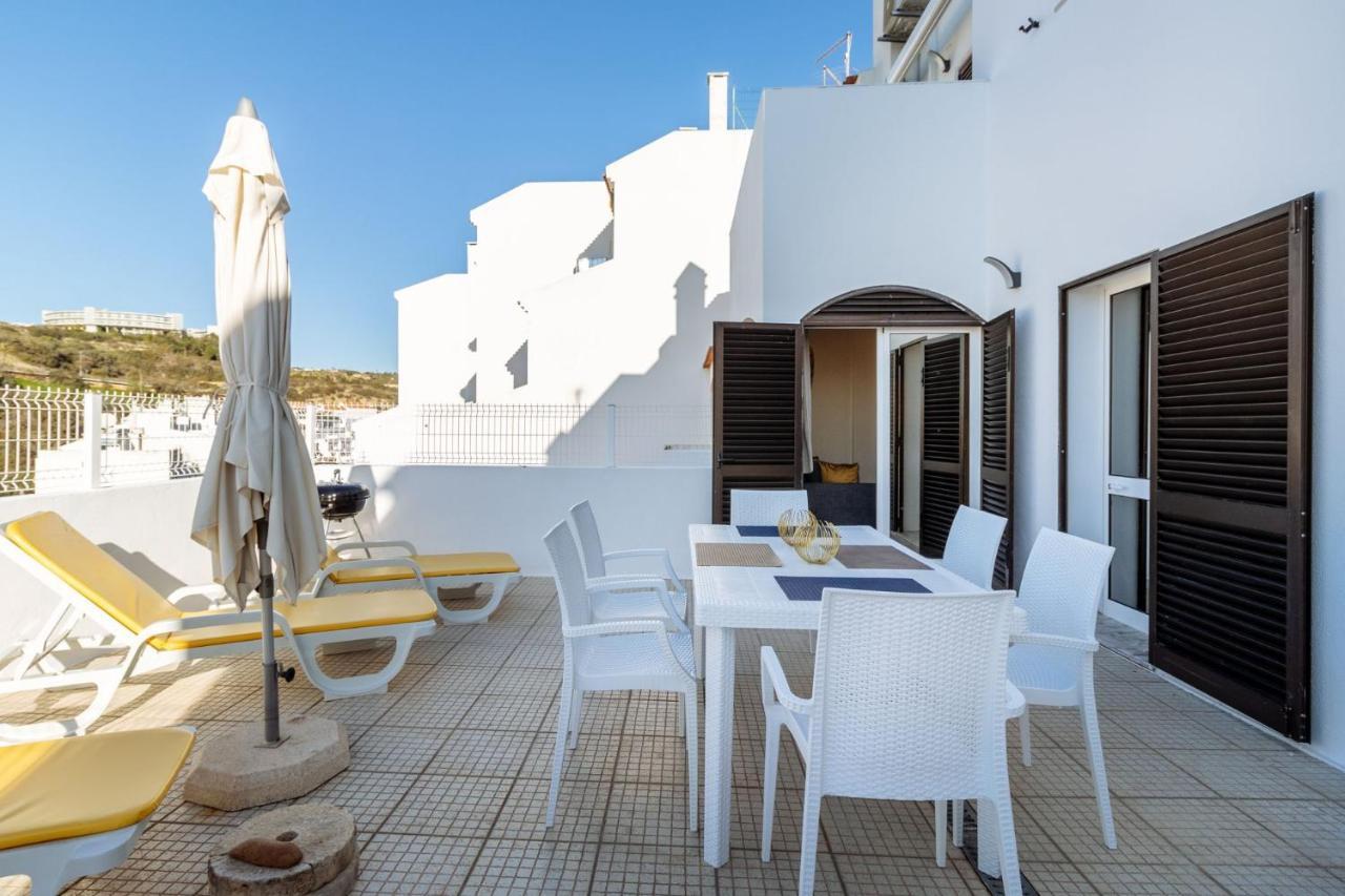 Top Renoviertes Apartment Mit Grosser Terrasse Αλμπουφέιρα Εξωτερικό φωτογραφία